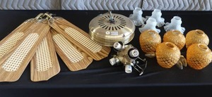 lot 72 image: 52 CEILING FAN