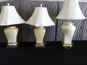 lot 76 image: LAMPS