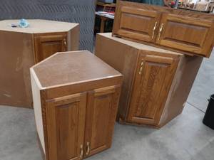 lot 126A image: 4 CUPBOARDS