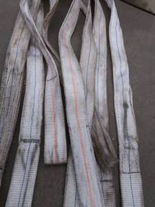 lot 119 image: SET OF 4 LIFT ALL POLYESTER SLINGS