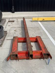 lot 192 image: Heavy-Duty Steel Forklift Extension Attachment