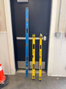 lot 293 image: Three Levels Two Stanley 48 Inch and One Empire 72 Inch