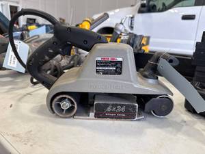 lot 305 image: Porter-Cable Model 363 Belt Sander, Type 7