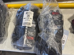 lot 345 image: Kinco 1790 Warm Grip Gloves in Medium and Extra Large (Multiple Pairs)