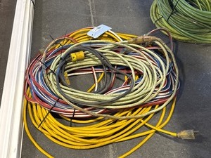 lot 349 image: Electrical Extension Cords in Multiple Colors