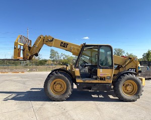 lot 184 image: Caterpillar TH63 Telehandler, 42 Ft, 6K Lift Capacity, 105HP CAT Diesel