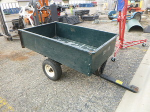 lot 28 image: Agri-Fab GardenLawn Trailer
