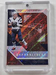 lot 3 image: Tom Brady 2016 Panini Unparalleled #99 - New England Patriots Football Card  in Magnetic One Touch