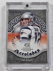 lot 13 image: Tom Brady 2017 Panini Accolades #AC-TB - New England Patriots Football Card in Magnetic One Touch
