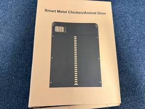 lot 19 image: Smart Metal Chicken Door