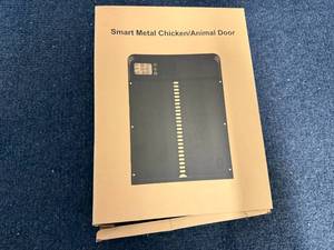 lot 20 image: Smart Metal Chicken Door