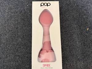 lot 80 image: Pop Sonic Spade Facial Cleanser