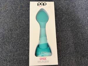 lot 83 image: Pop Sonic Spade Facial Cleanser