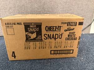 lot 186 image: 6 Bags of Cheez-It Snapd White Cheddar