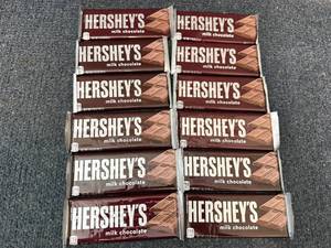 lot 219 image: 12 Hersheys Milk Chocolate Bars