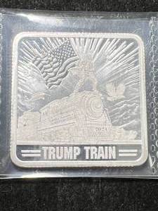 lot 03 image: 1 TROY OZ .999 FINE SILVER TRUMP TRAIN BAR