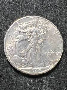lot 15 image: 1940-S US WALKING LIBERTY HALF DOLLAR