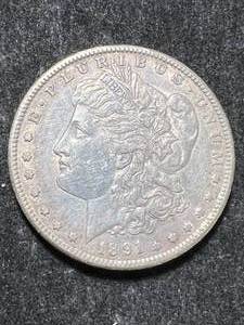 lot 37 image: 1891-S US MORGAN SILVER DOLLAR