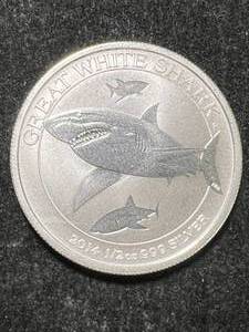 lot 54 image: HALF TROY OZ .999 FINE SILVER 2014 AUSTRALIAN GREAT WHITE SHARK
