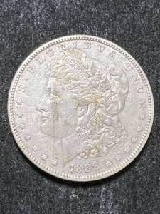 lot 60 image: 1888 US MORGAN SILVER DOLLAR