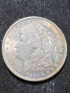 lot 67 image: 1921 US MORGAN SILVER DOLLAR