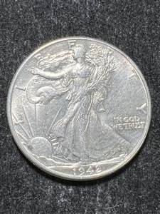 lot 70 image: 1942 US WALKING LIBERTY HALF DOLLAR