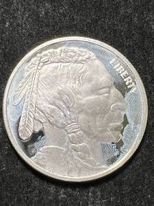 lot 71 image: 1 TROY OZ .999 FINE SILVER BUFFALO INDIAN ROUND
