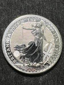 lot 73 image: 2023 BRITTANIA 1 TROY OZ .999 FINE SILVER