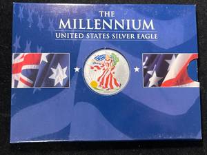 lot 85 image: THE MILLENNIUM SILVER EAGLE 2000 IN COLOR