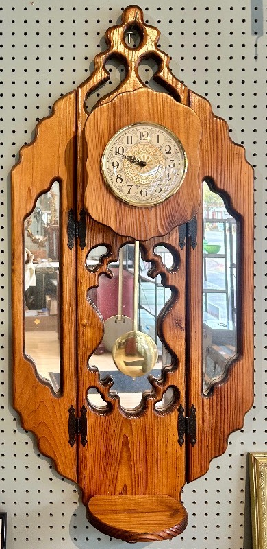 lot 286 image: Handcrafted Wall Pendulum Clock with Pine Finish