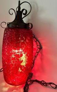 lot 37 image: Vintage Red Textured Glass Hanging Pendant Light with Metal Chain