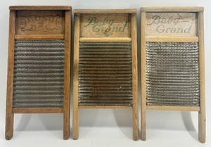 lot 73 image: Set of 3 Vintage Wood and Metal Washboards Bust B & C and Baby Grand