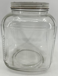 lot 118 image: Vintage Clear Glass Storage Jar with Metal Lid