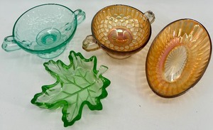lot 312 image: Collection of 4 Vintage Patterned Glass Dishes and Bowls, including Imperial Uranium Glass