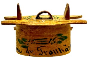 lot 345 image: Antique Swedish Miniature Painted Wooden Box with Handle and Decorative Motif