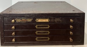 lot 346 image: Vintage Perfit Crystals Metal 5-Drawer Store Display Cabinet
