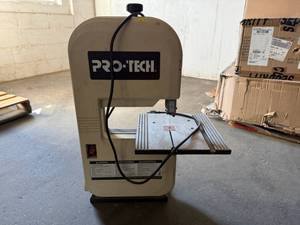 lot 13 image: Pro Tech Bandsaw Model #3203