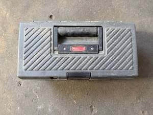 lot 30 image: Tool Box wTools