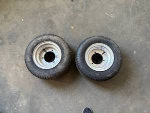 lot 45 image: 2 Aluminum Wheels With Tires