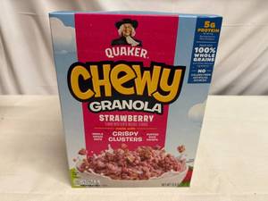 lot 90 image: 5x 13.6oz Chewy Granola Strawberry Crispy Clusters