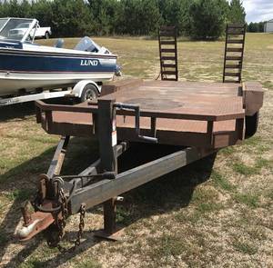 lot 4 image: 2003 Homemade Trailer