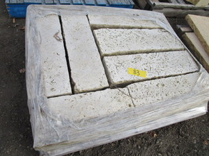 lot 83 image: Wall Block