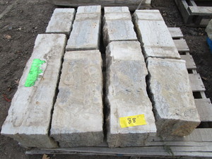 lot 88 image: Wall Block