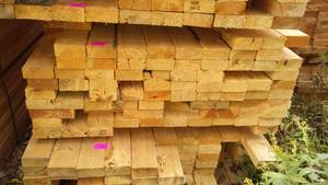 lot 50 image: Cull Lumber 2 x 4 (approx. 75-100)