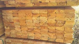 lot 53 image: Cull Lumber 2 x 4 x 6 (approx. 100).