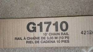 lot 618 image: CGI 10 ft. Chain Rail. G1710.
