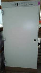 lot 406 image: Bayer Interior Door, Pre-hung, 36 in. x 74 in. LH.