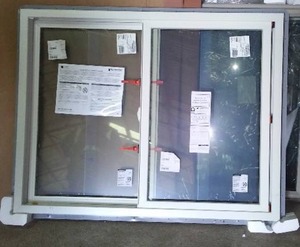 lot 822 image: Anderson Slider Window, White