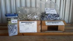 lot 815 image: Woodgrip and masonry Screws.