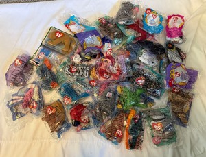 lot 138 image: (32) Ty Beanie Babie Mini McDonalds Happy Meal Toys